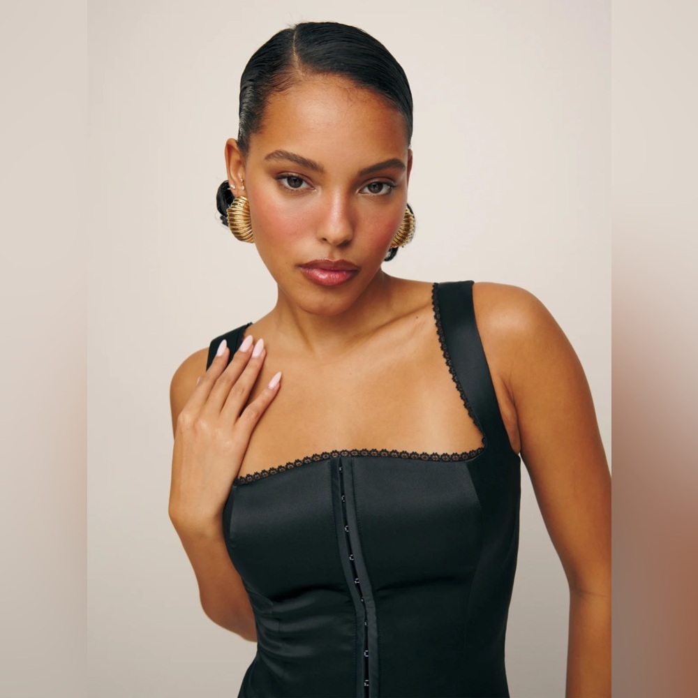 Tagliatelle Silk Top black